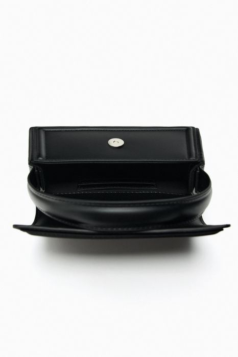 Zara малка кожена чанта