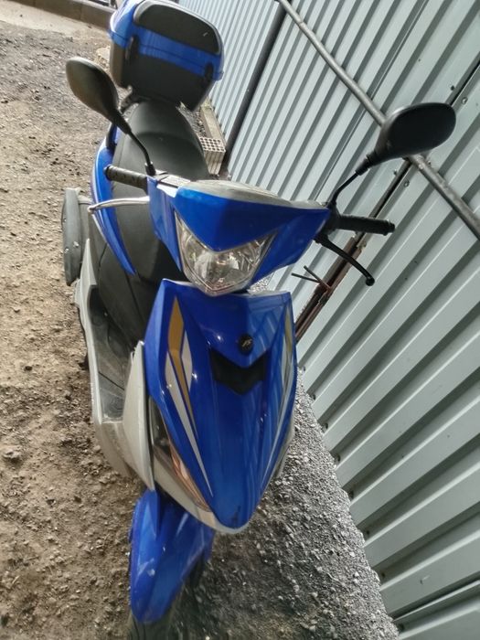 Продам скутер 90 кубов