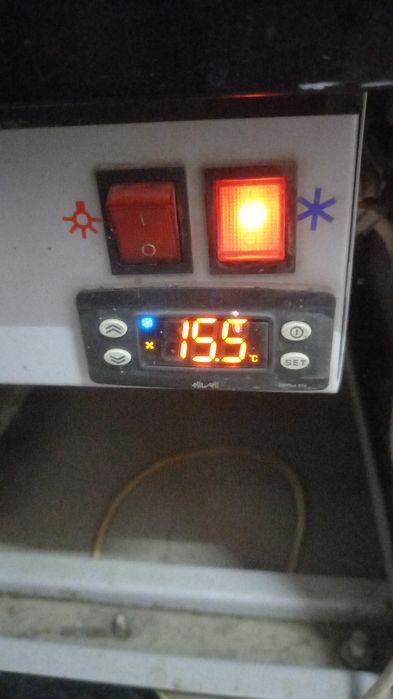 Ремонт морозильников! Ремонт холодильников! Ремонт витрин!