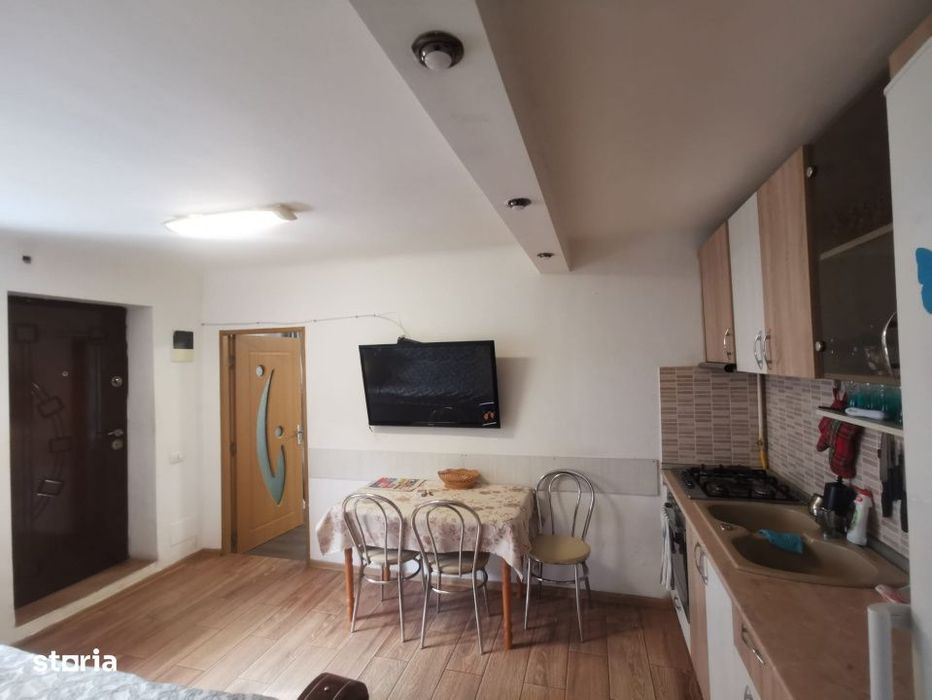 Oportunitate investitie, apartament 1 camera, l0 minute de centru pe j