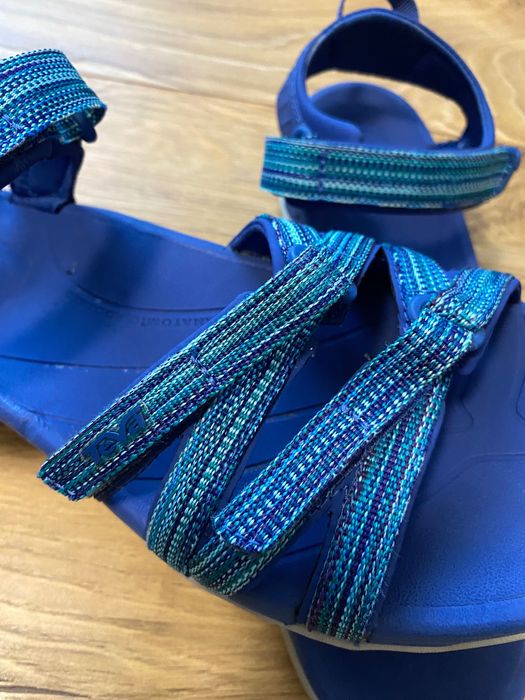 TEVA-sandale , in stare foarte buna , pt dame , marimea 42