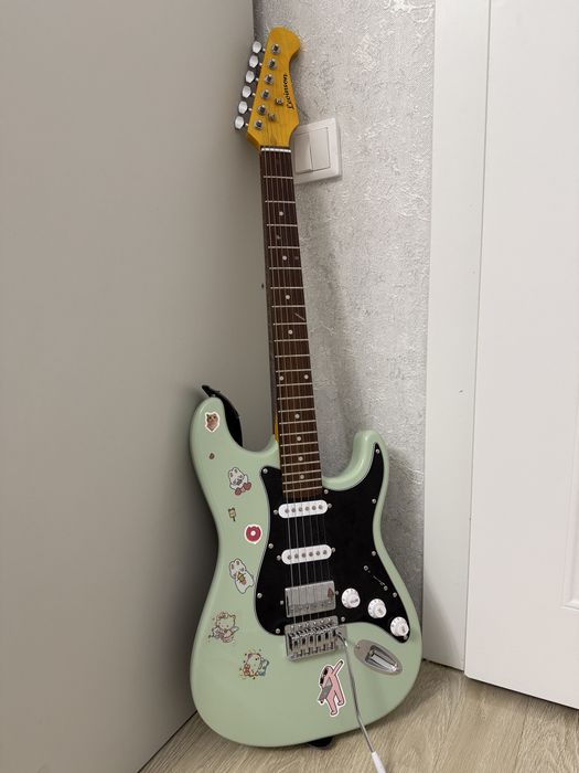 Электрогитара Levinson