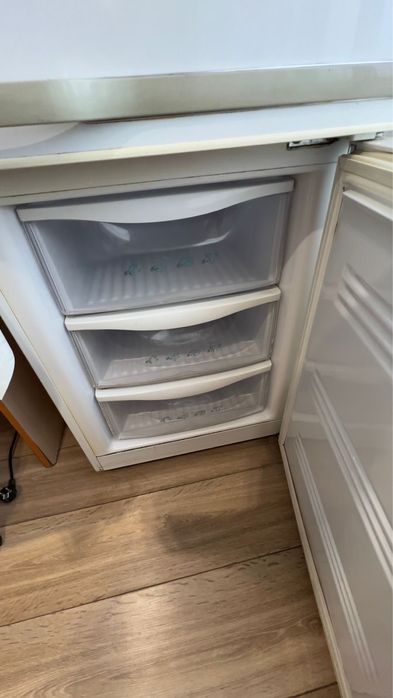 Холодильник samsung