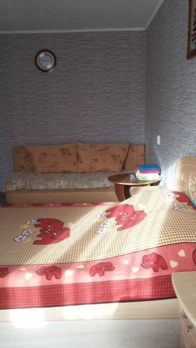 Сдам 1,5-ку.посуточно.