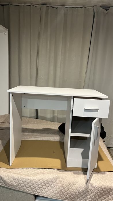 Детско бюро 90х50 см