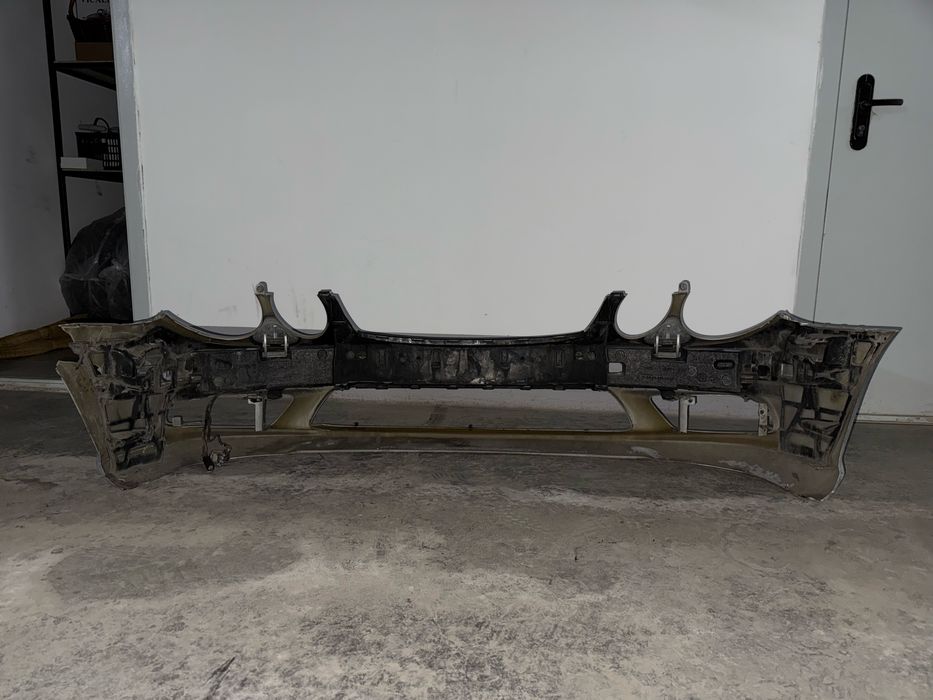 Передний AMG Бампер W211