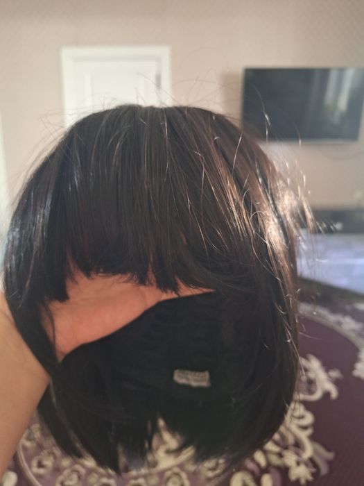 Парик дла волос чернй каре