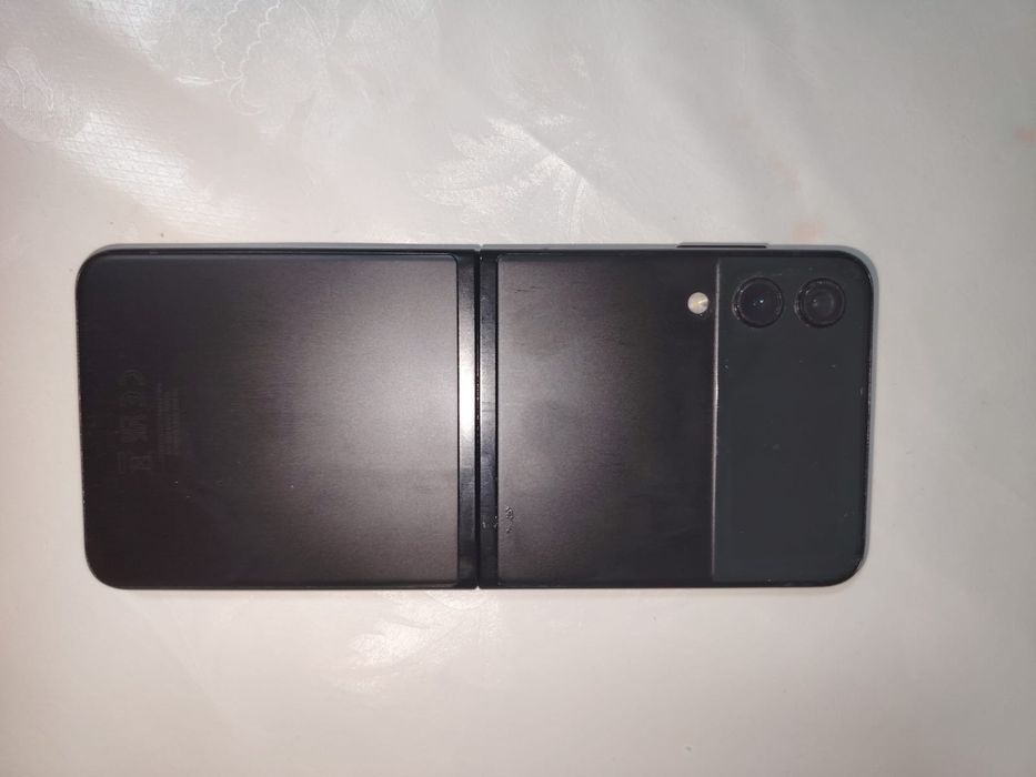 Samsung Galaxy Z Flip3 256GB