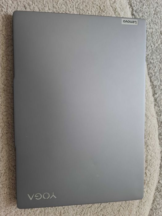 Laptop lenovo yoga 7 14imh9 155h 32g ssd 1T
