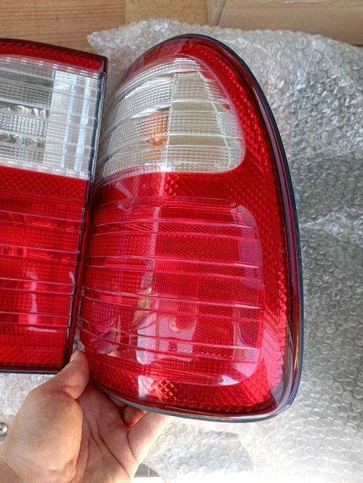 Фонари задние LX 470