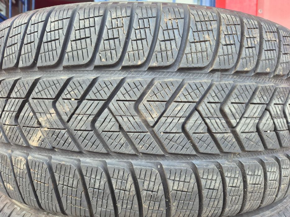 2 Anvelope M+S IARNA - 275/45/20 - PIRELLI - CA UNELE NOI - DOT 2021 !