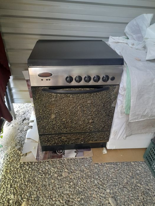 Газовая плита фирмы BOSCH