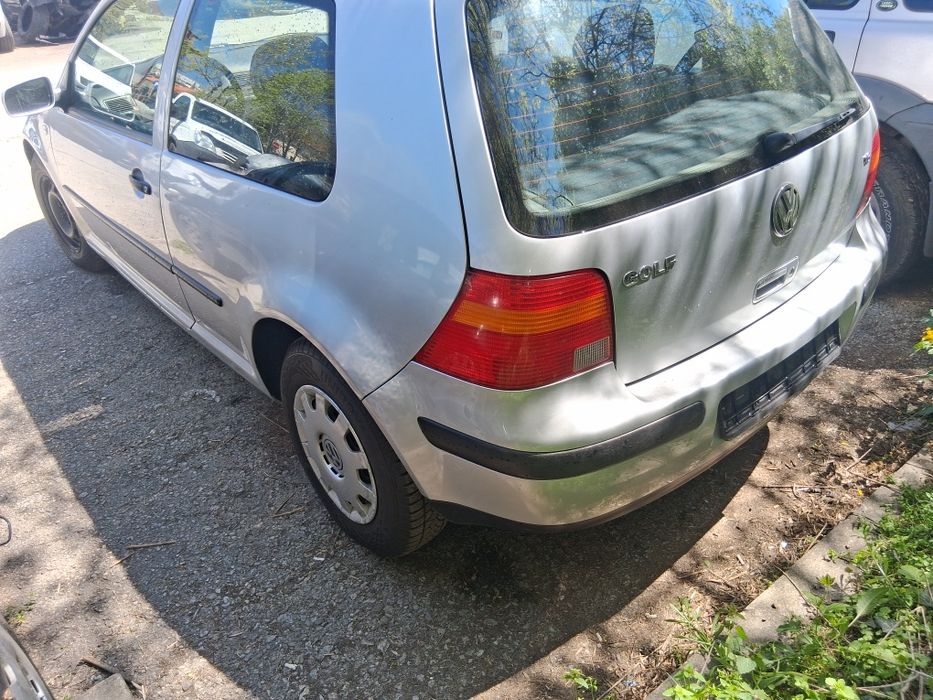 Vw golf 4 1,6 16v azd голф 4 на части