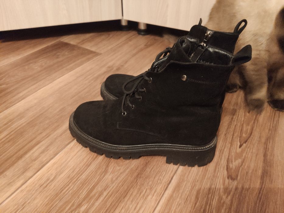 Продам сапоги 40 размер