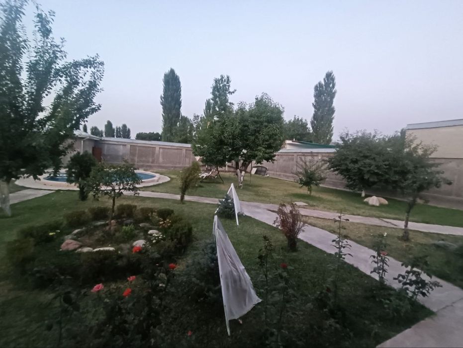 Dacha sotiladi yangi chorbog‘