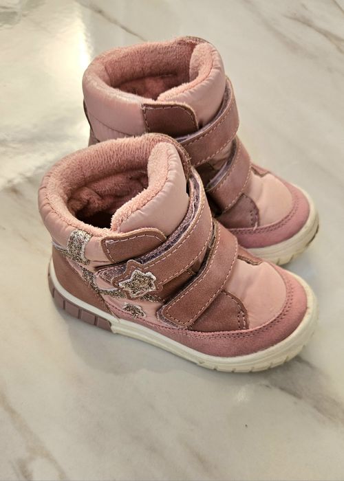 Топли непромукаеми боти 23размер