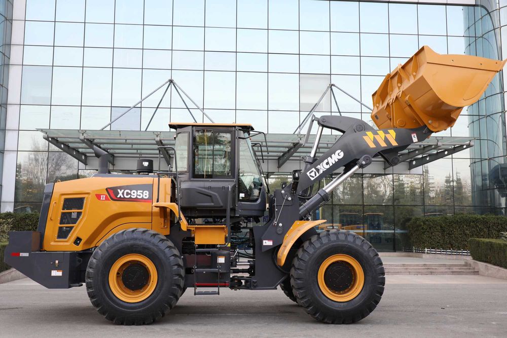 Погрузчик XCMG XC958 3,2 куба джойстик
