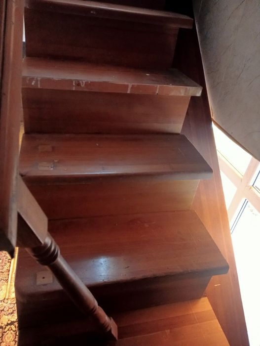 Прадам лестницу б/у