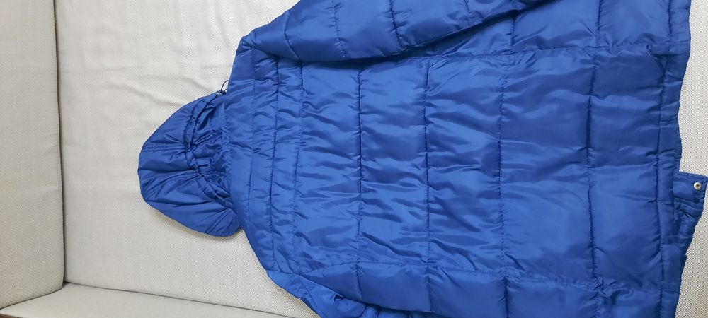 Продам зимнюю куртку