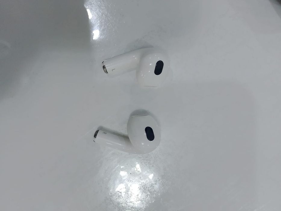 AirPods 3 продам