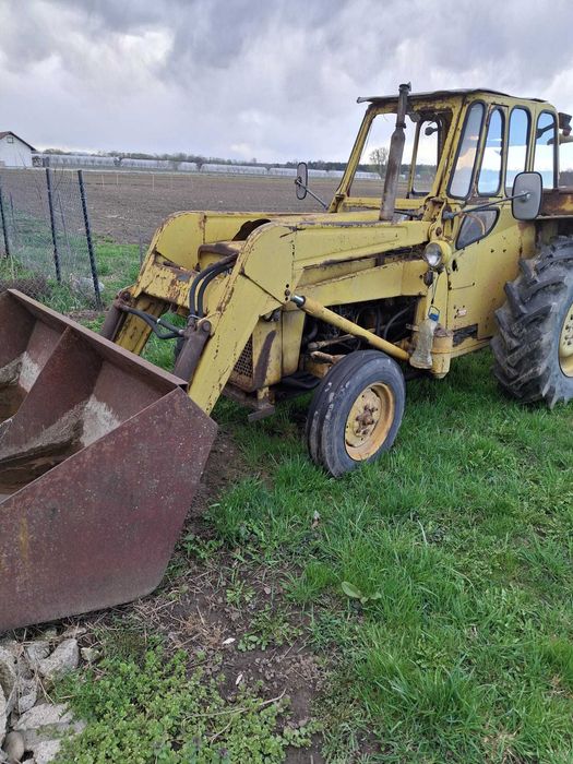 Tractor Massey Ferguson