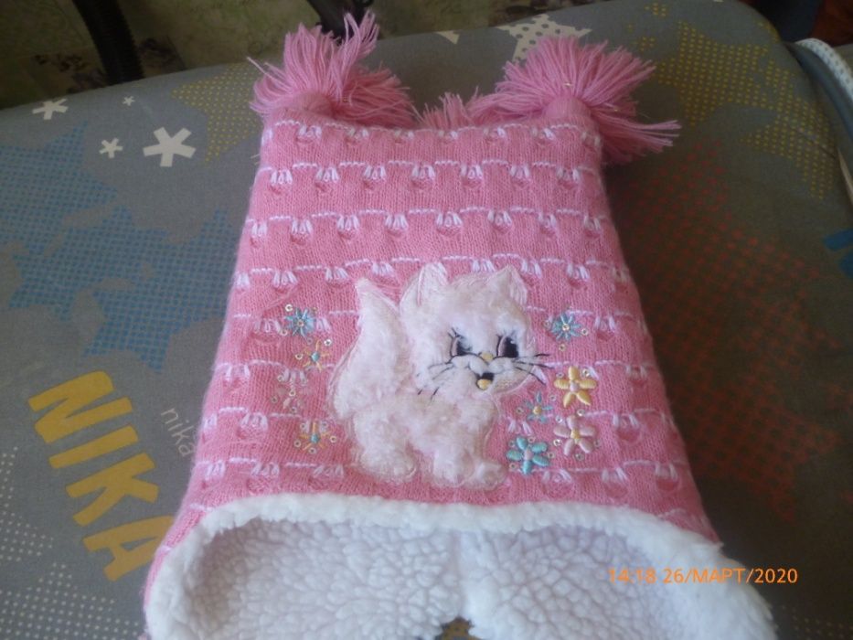 продам шапочку для девочки. СРОЧНО