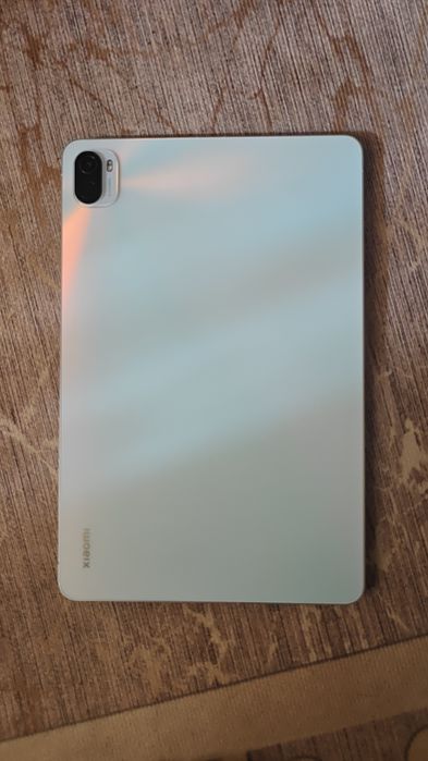Xiaomi mi pad 5 .