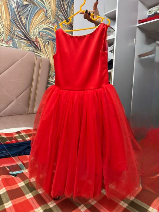 Платье на девочку 6 лет