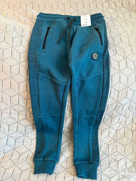 Детски анцуг George 110-116, нов, с етикет