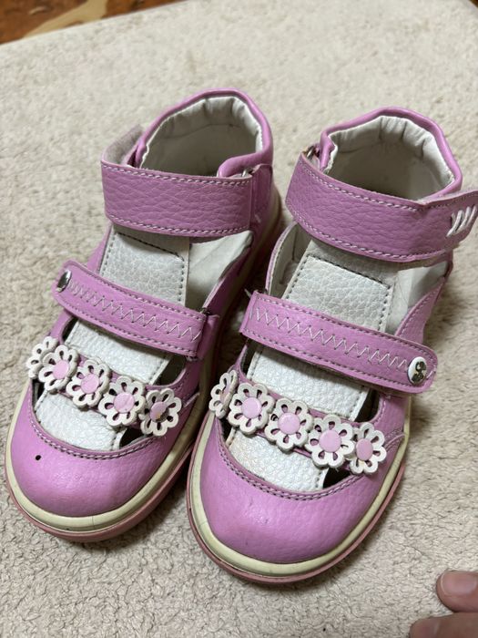 Сандали для девочек
