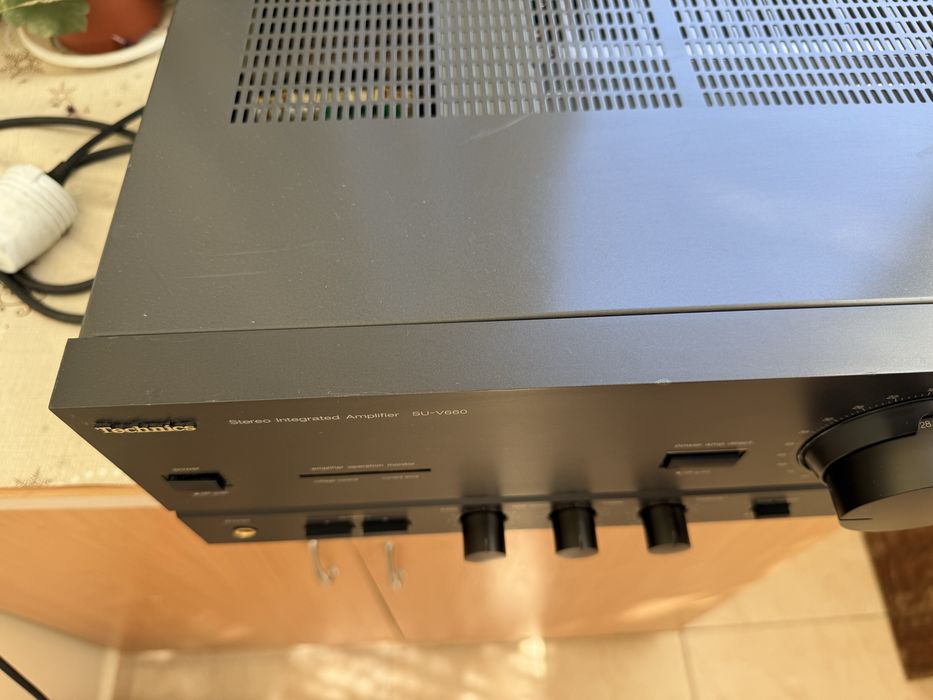 Technics SU-V660 Стерео усилвател