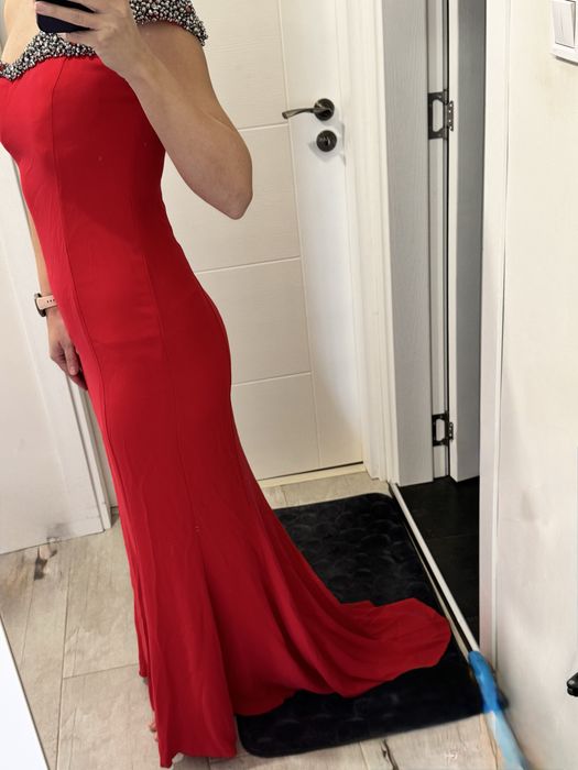 Бална рокля/ червена рокля