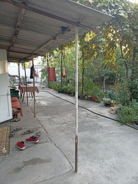 Продается дом с большим участком