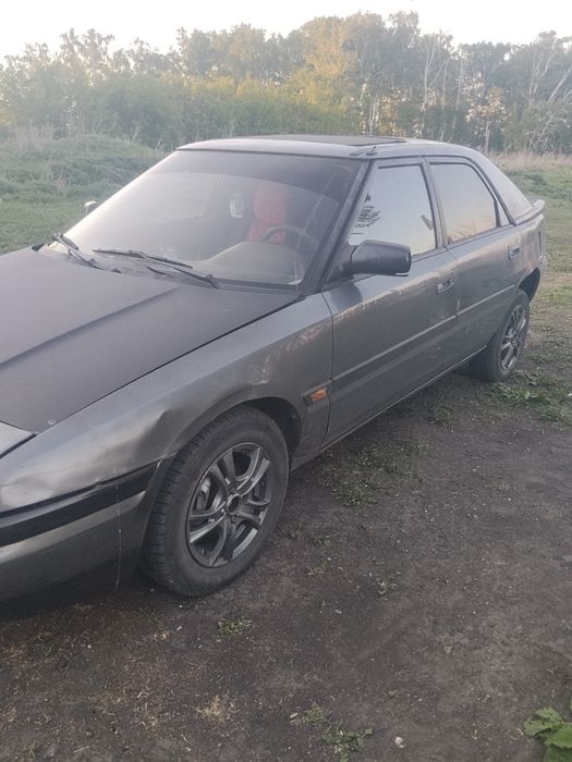 Продам Мазду 323,слепая