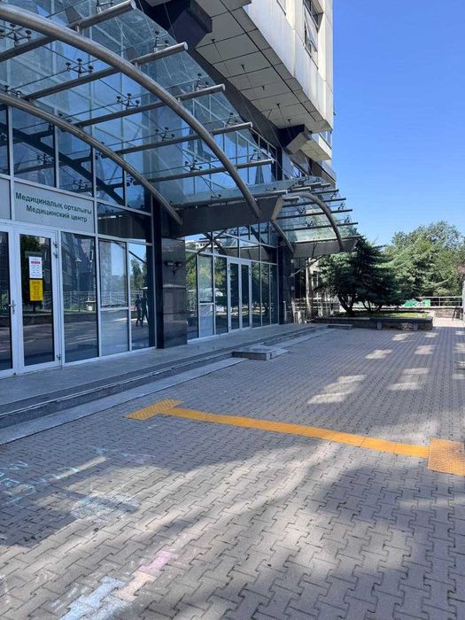 Свободное назначение,· 570 м²