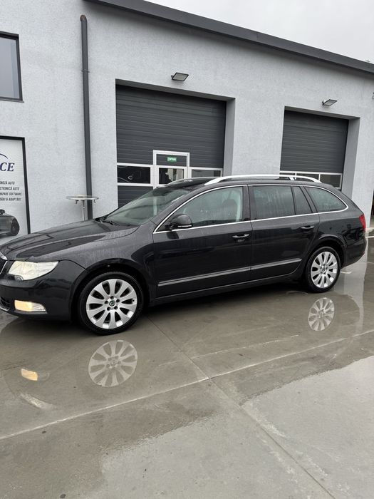 SKODA Superb 2011 — imagine 2