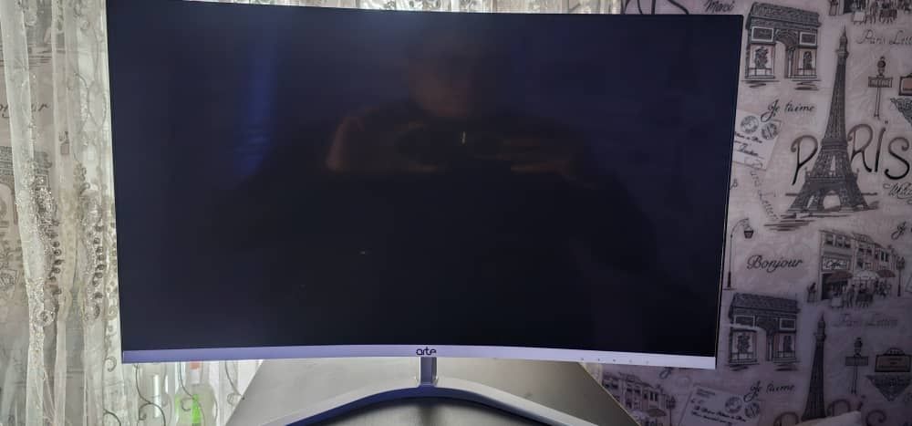 Продаётся экран артел