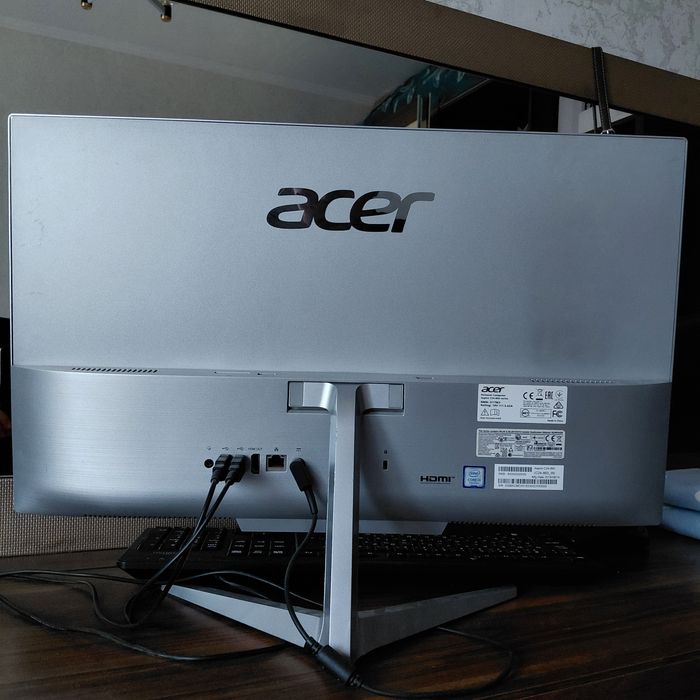 Продам  моно  блок  б/у состояние хорошее