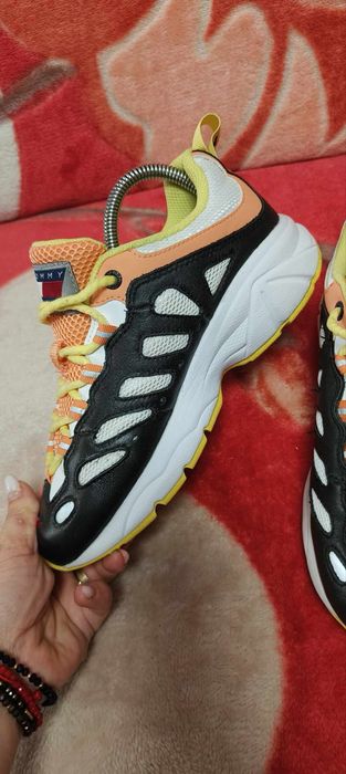 Adidasi Tommy Hilfiger 36