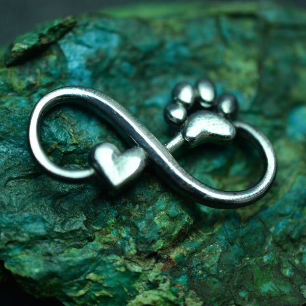 Сребърен медальон 925 „Безкрайност със сърце и лапичка“