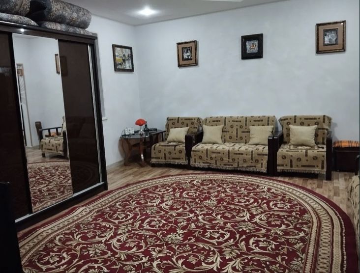 Продается 1 комнатная квартира. Ялангач. Бывшая Налоговая