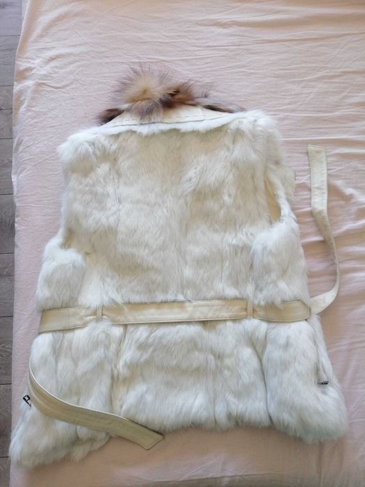 Дамски елек от естествена кожа с косъм