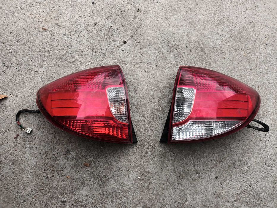 ляв и Десен стоп за киа рио кия KIA RIO