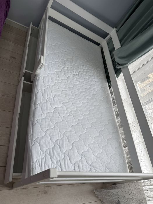 Продам детскую кровать