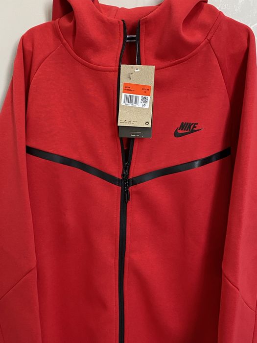 Красный теч флис Tech Fleece Red