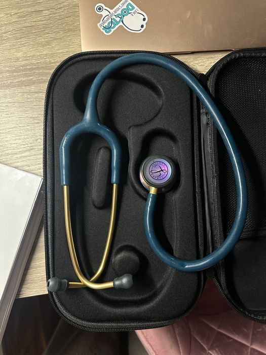 Stetoscop Littmann 3M classic III carribean blue/rainbow