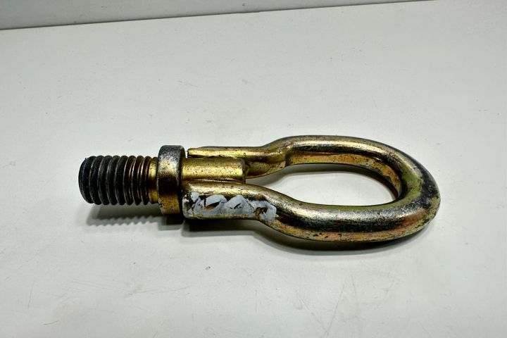 Cui tractare Volkswagen VW Golf a 4-a generatie