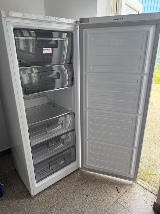 Congelator Arctic cu 5 sertare