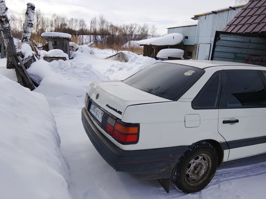 Продам машину Фольксваген пассат