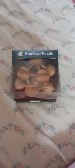 Bamboo Puzzle  nou